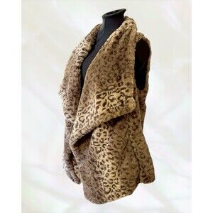 Jolt Women’s Cozy Leopard Faux Fur Vest*Cross Snap Collar*Brown Tan*Size Medium